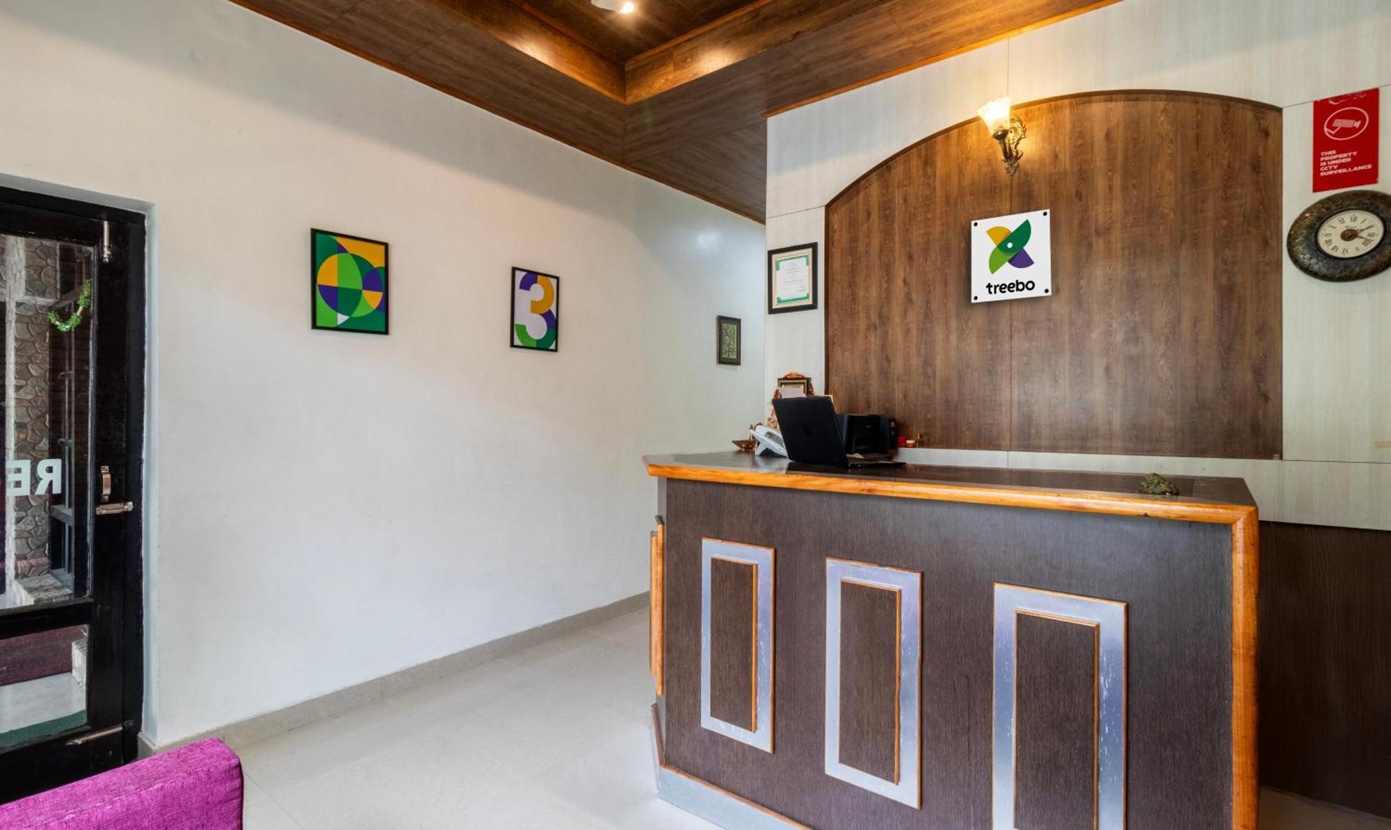 Hotel Treebo Spring Birds à Bhīm Tāl Extérieur photo