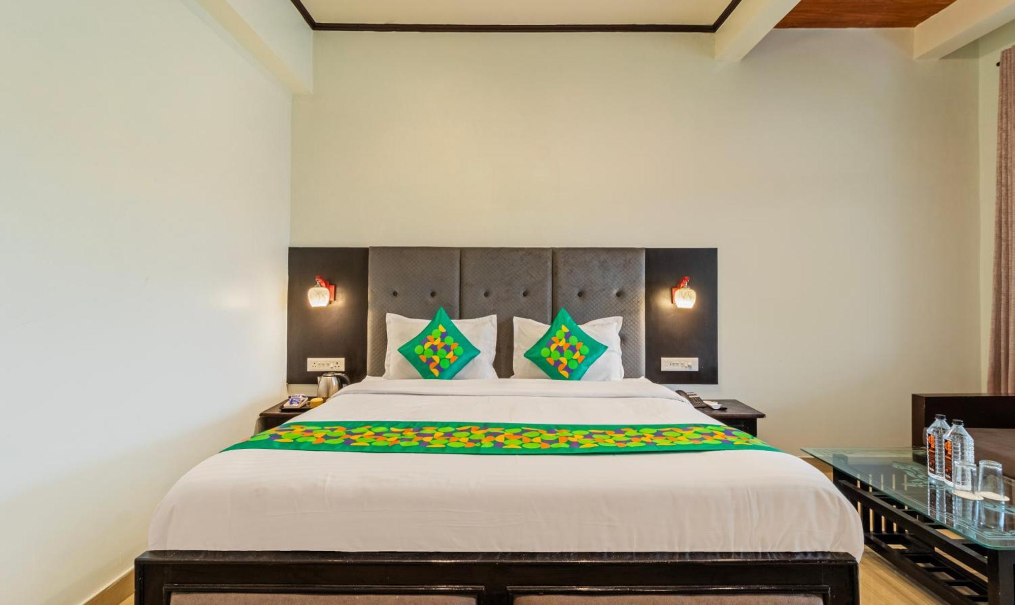 Hotel Treebo Spring Birds à Bhīm Tāl Extérieur photo